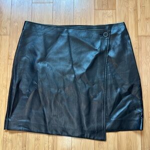 Aritzia Babaton Black Mini Wrap Asymmetric Skirt